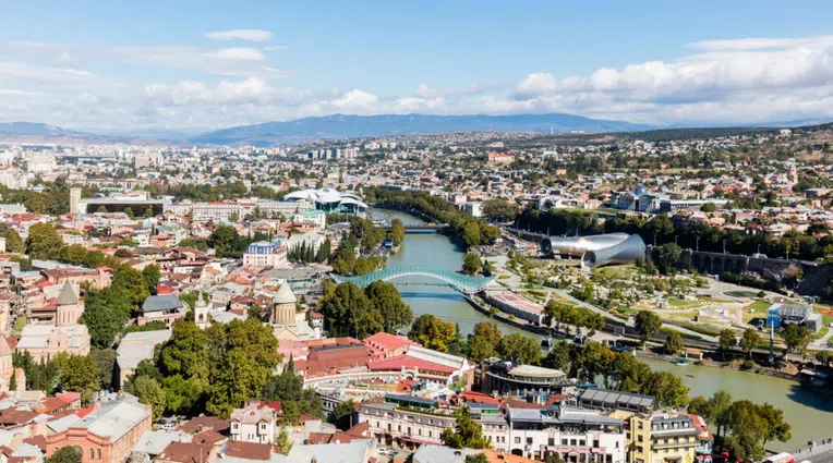 tbilisi-velho-continente