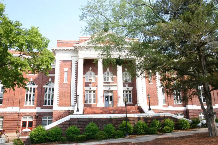 A-Tuskegee-University-é-uma-das-Universidades-historicamente-negras-dos-EUA