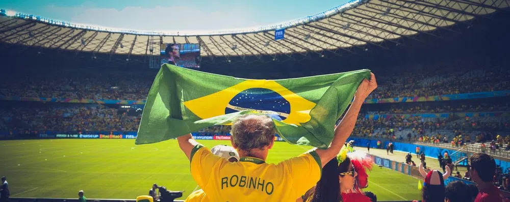 4 destinos de intercâmbio para fãs de futebol