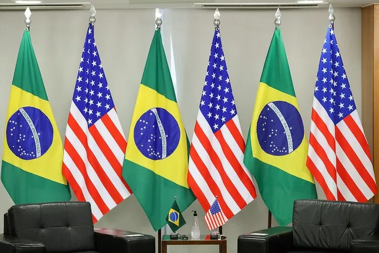 2-global-entry-brasil-adere-sistema-que-agiliza-entrada-nos-eua